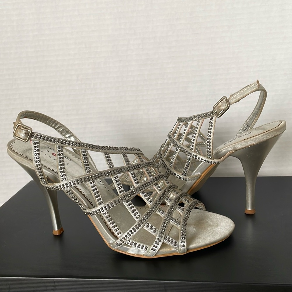 Kiss Kiss Italian Silver Sandals/Crystals.